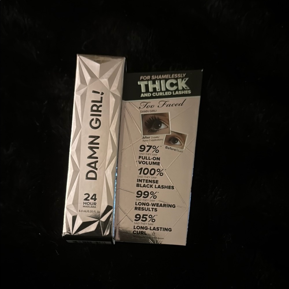 Too Faced Damn Girl Mascara - Black